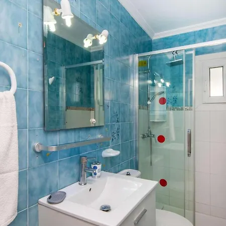 Montemar Villa *